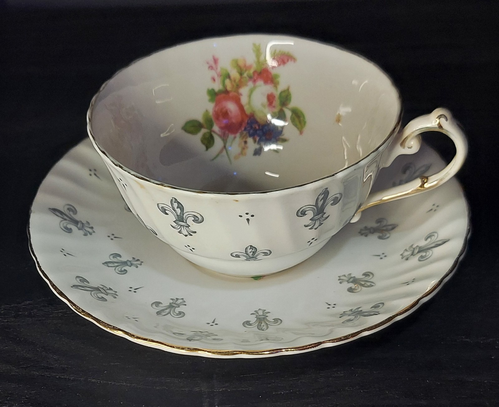 Vintage Victoria C&E Bone China Teacup Saucer Fleur de Lis Floral England