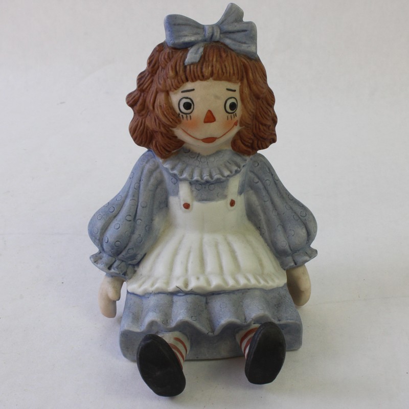 Vintage Raggedy Ann Ceramic Figurine Collectible Vintage Raggedy Ann Ceramic Figurine Collectible