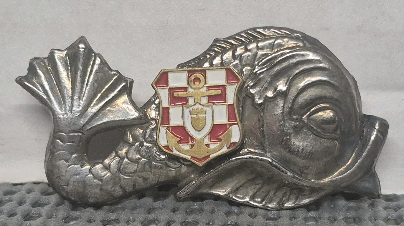 RARE Vintage WWII-ERA Croatian Naval Legion Breast Badge (1944 Pattern)