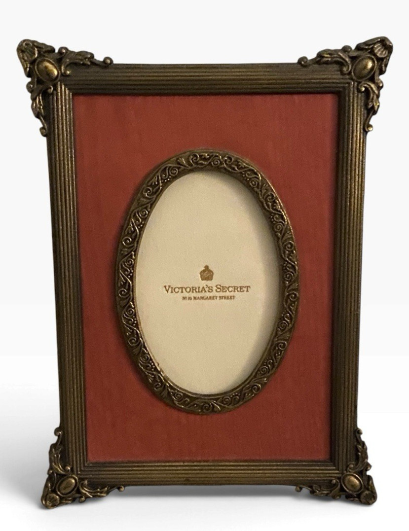 Vtg Victoria\'s Secret No 10 Margaret St London Ornate Bronze Photo Frame