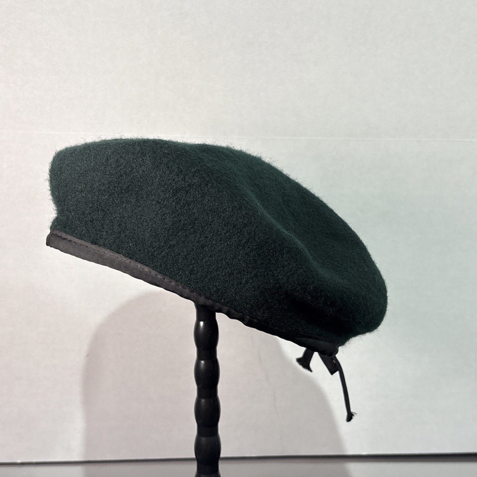 Beret US Army Special Forces Rifle Green Beret 1990 Dated Desert Storm Era Sz 7