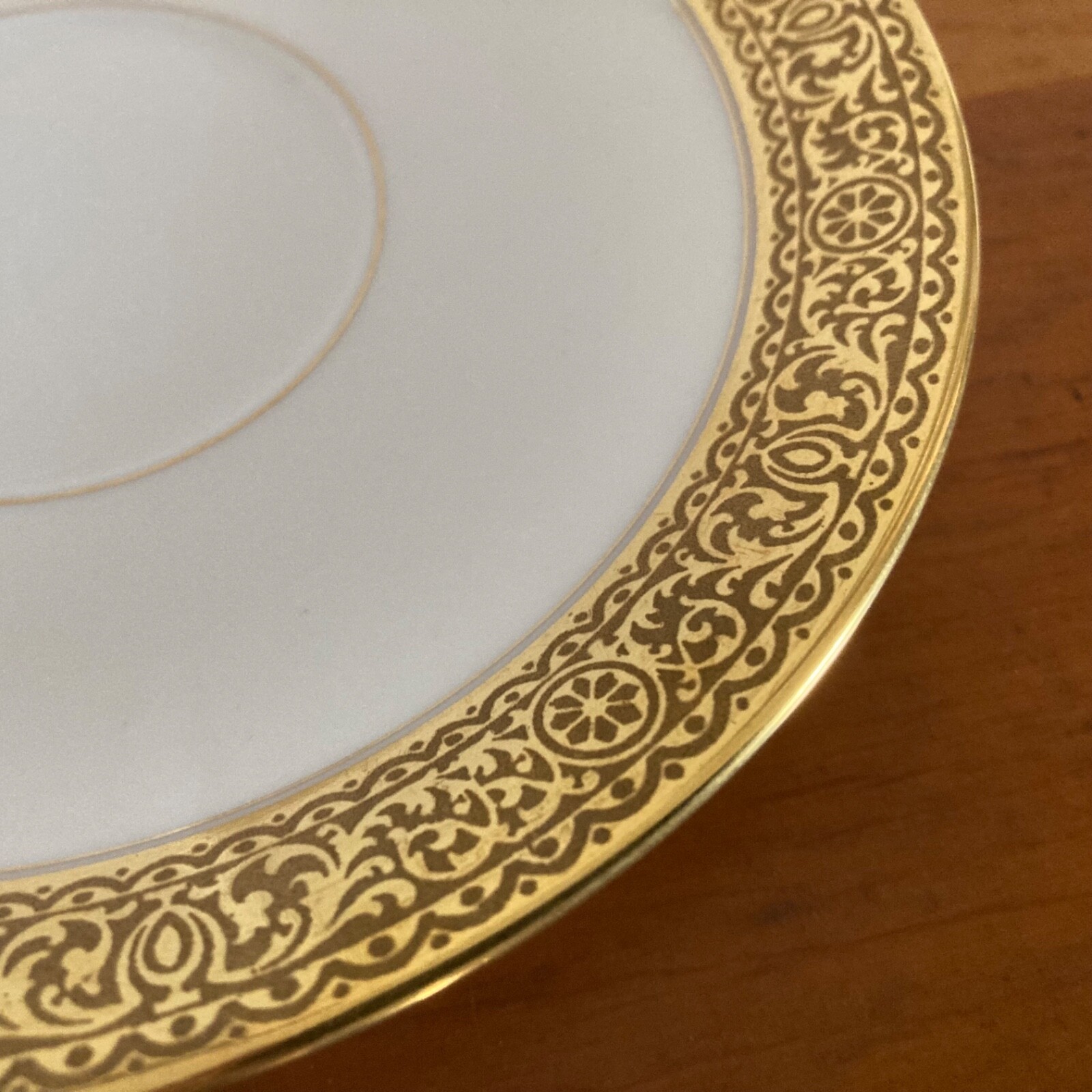 Early RARE Vignaud Limoges Wide Gold Band Saucer Plates VIG50 PARMELEE DOHRMANN