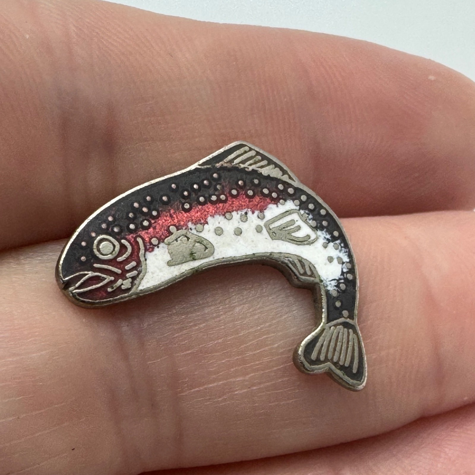 Salmon Trout Fish Lapel Pin Black Red Enamel Fishing Wildlife Vintage Navajo Mfg Salmon Trout Fish Lapel Pin Black Red Enamel Fishing Wildlife Vintage Navajo Mfg