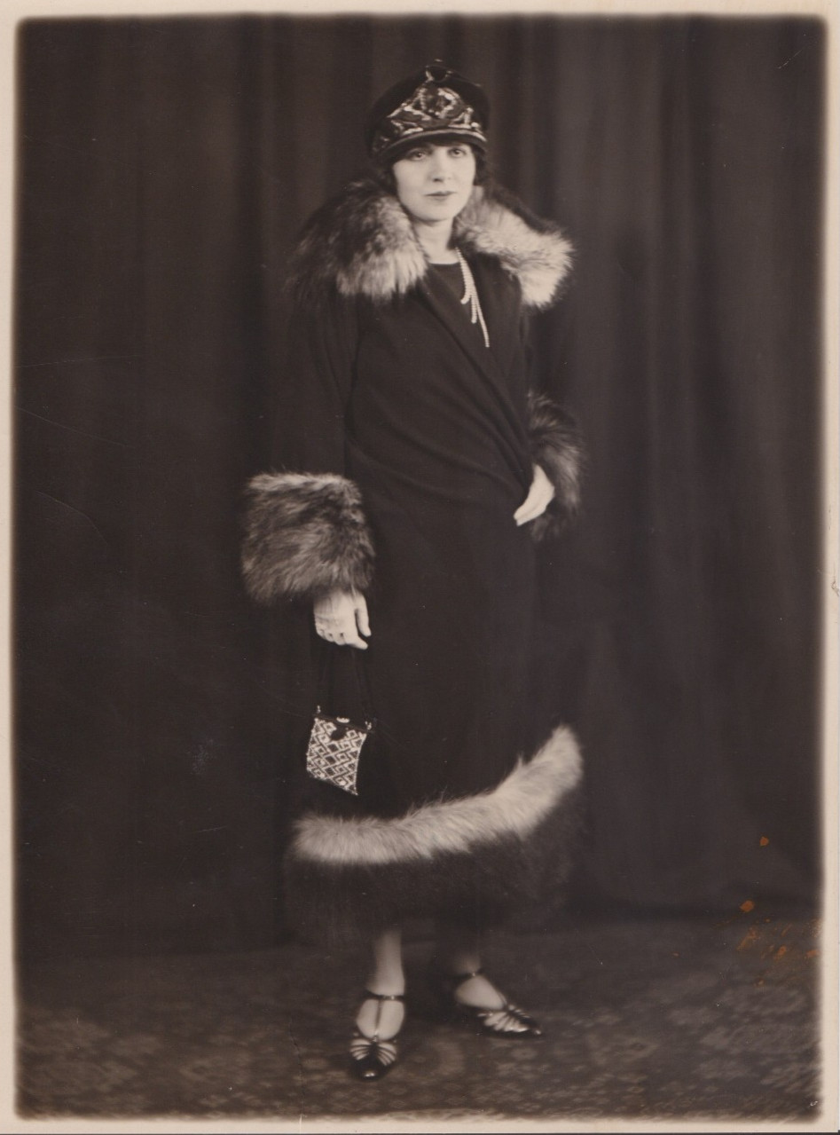 1923 Press Photo Broadway Actress Edna Goodrich making debut in Paris, France