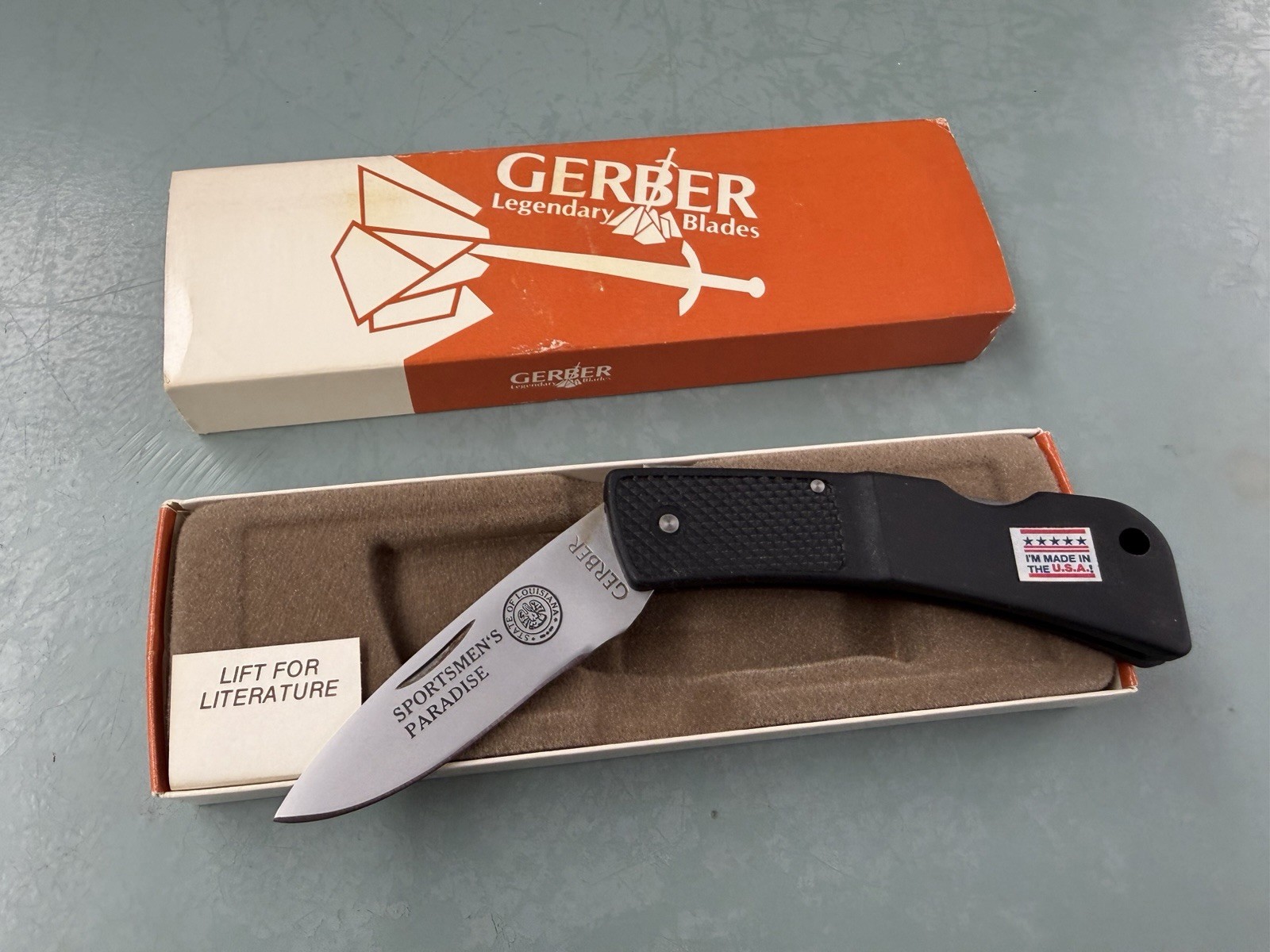VTG NEW Mint Gerber USA LST BLACK Pocket Knife No. 6009  SPORTSMEN'S PARADISE