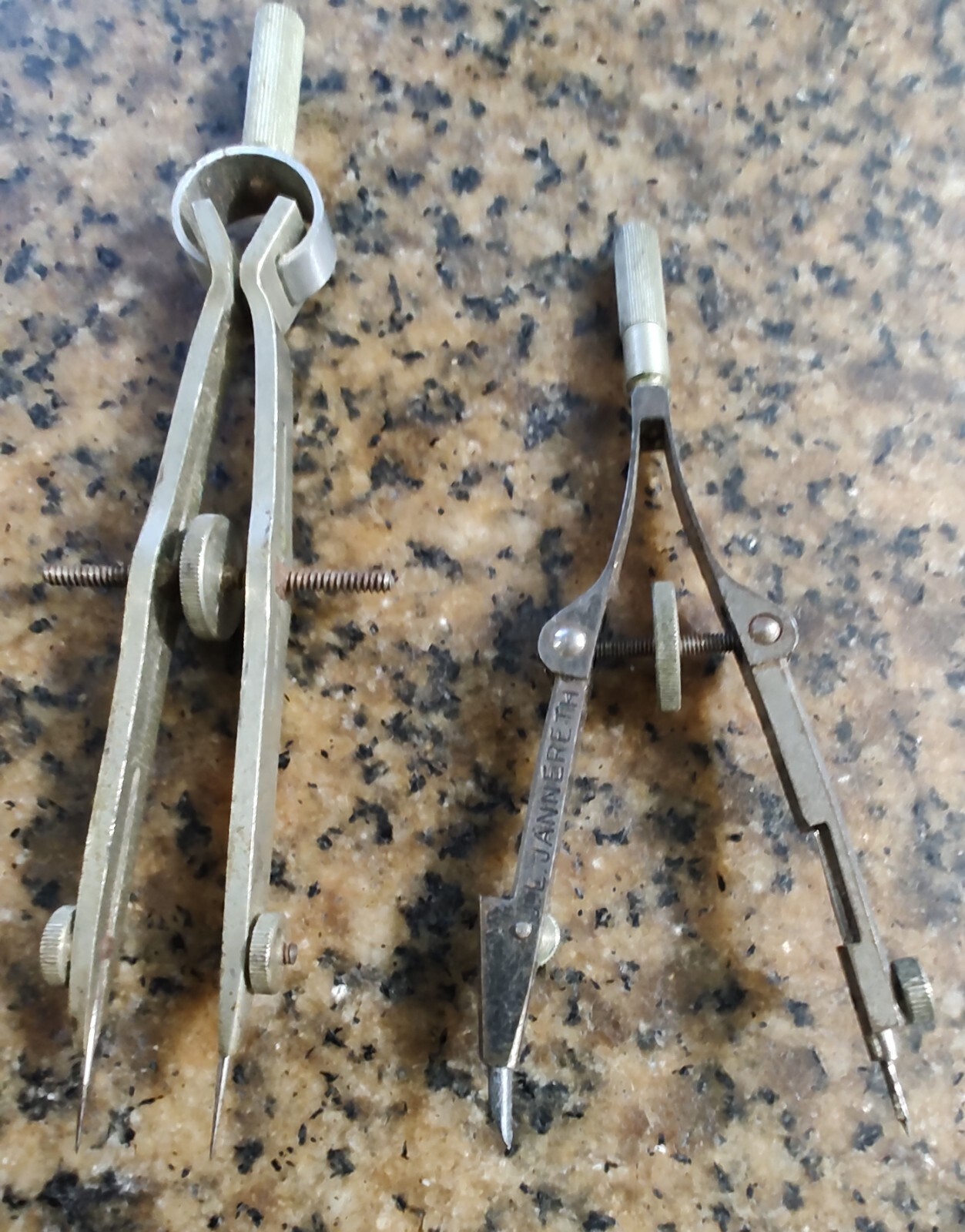 🗽 VINTAGE DIVIDER & COMPASS