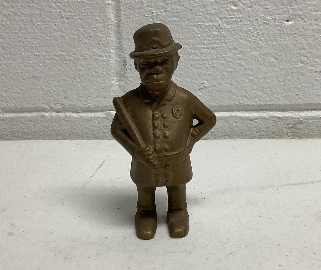 AC Williams Vintage Cast Iron 'Mulligan (Policeman)' Still/Coin Bank AC Williams Vintage Cast Iron 'Mulligan (Policeman)' Still/Coin Bank