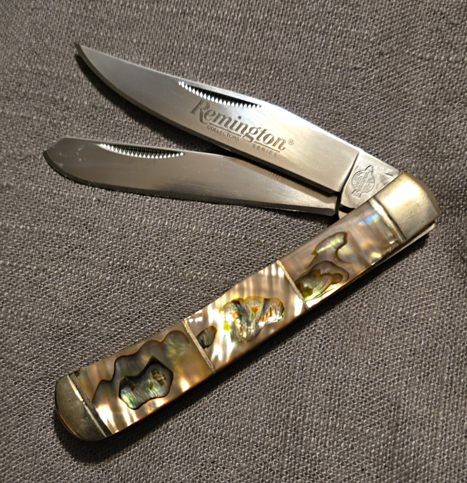 Remington Collectors Series 2-Blade Shell Handle Stainless Slipjoint Pocketknife