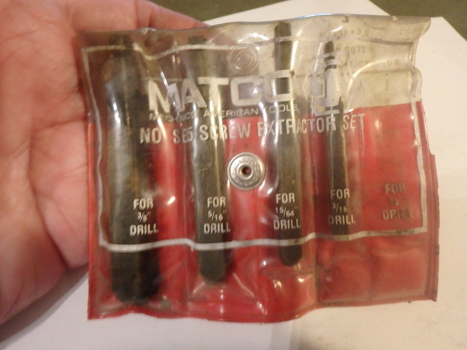 4G - vintage partial 4 of 5 NO SE25 screw extractor set- missing 1/4