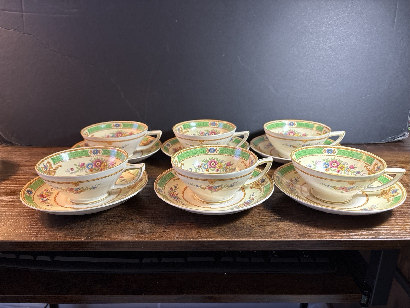 Myott Staffordshire The Arlington Cups & Saucers Set of 6 NICE Myott Staffordshire The Arlington Cups & Saucers Set of 6 NICE