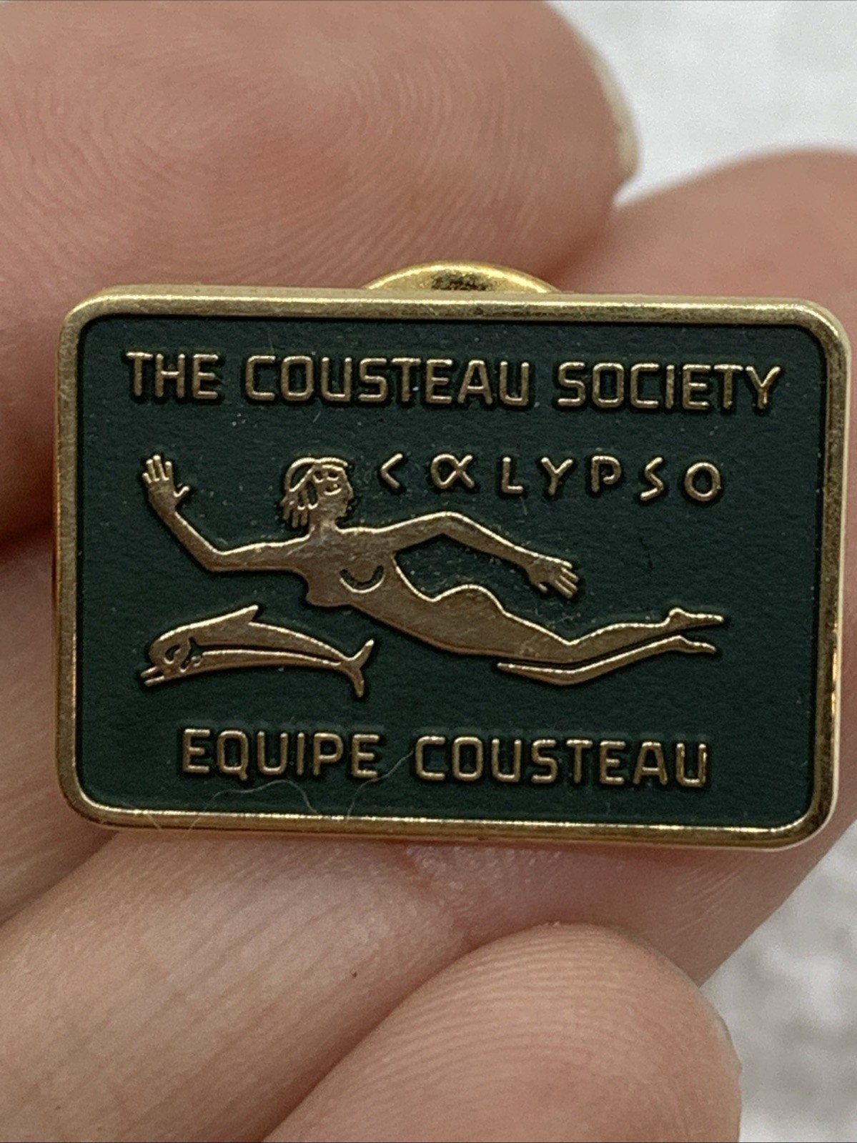 VTG The Cousteau Society Calypso Equipe Hat Lapel Pin