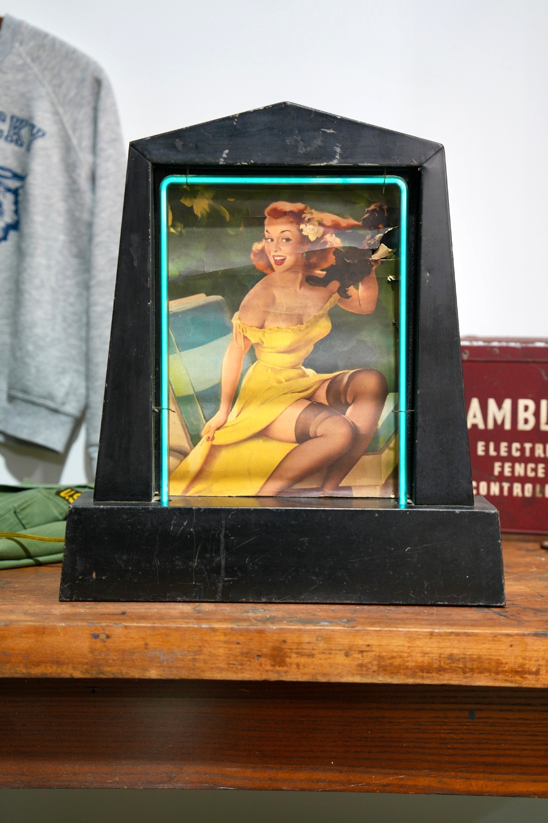 Antique Neon Sign Countertop Art Deco Store Display Picture Frame Marquee VTG Antique Neon Sign Countertop Art Deco Store Display Picture Frame Marquee VTG