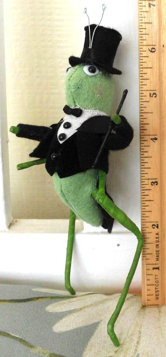 GRASSHOPPER in TUX, hat  6 1/2 inch felt ornament Heart Felts with Cannon Falls