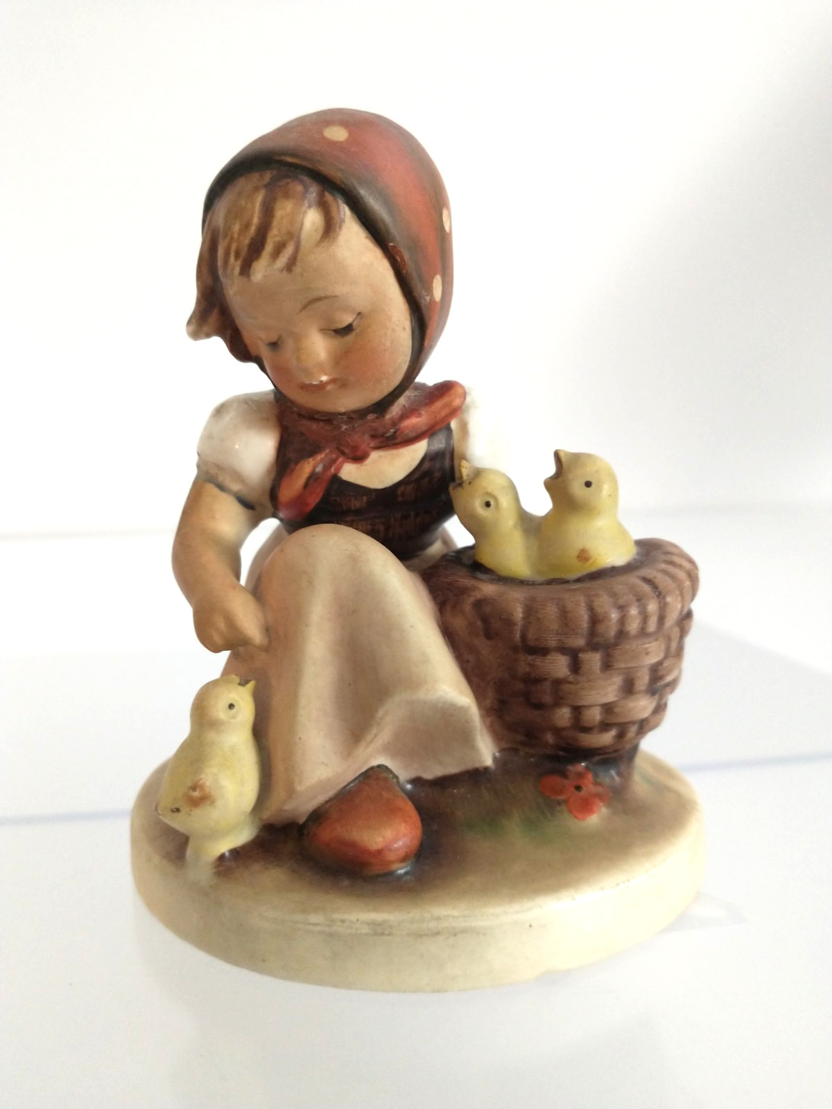 Vintage Goebel Hummel Chick Girl 57/0 TMK-2 Full Bee Germany 1950s