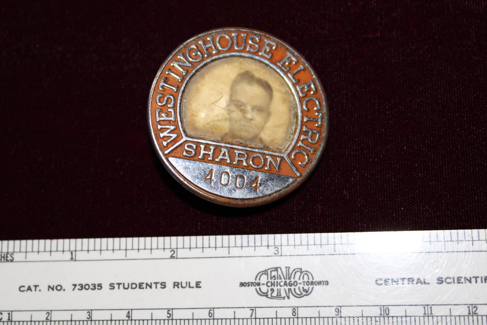 Westinghouse Electric SHARON, PA Employee ID Badge Pin No 4004 Photo 1940'S
