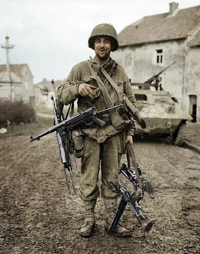 American Infantryman with captured German Weapons Colorized #1015 WW2 4x6