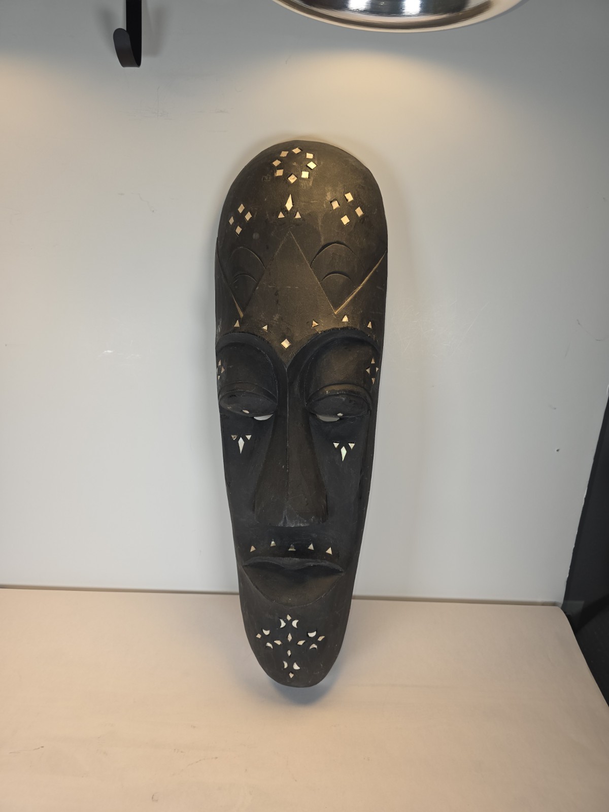 Lombok 062884 vintage hand carved Indonesia inlaid wall mask from the 1990's Lombok 062884 vintage hand carved Indonesia inlaid wall mask from the 1990's