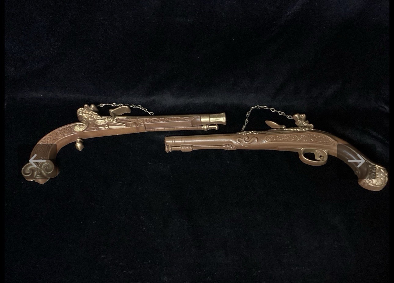 Vintage Sexton Metal Flintlock Dueling Pistol Wall Decor Set Of 2 Made In USA