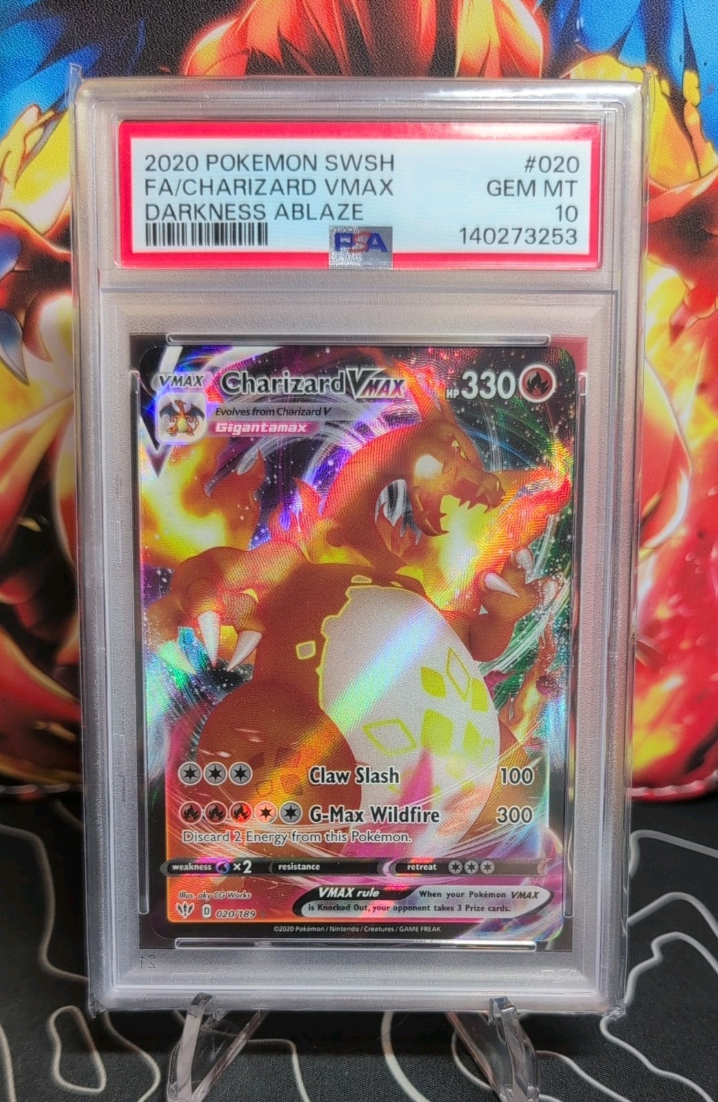 Pokémon TCG - Charizard VMAX 020/189 Darkness Ablaze - GEM MINT PSA 10