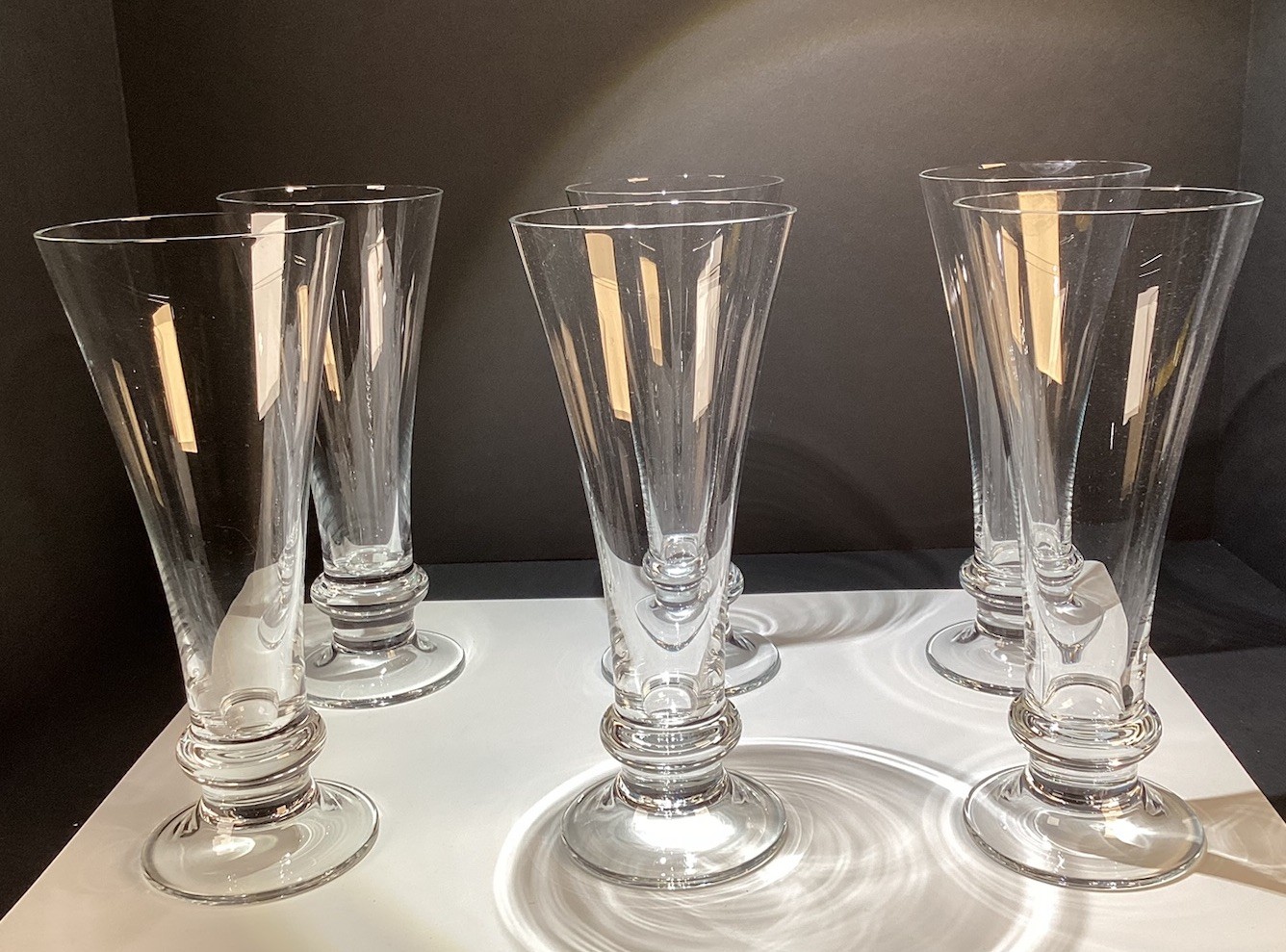 6 VTG Pilsner Footed Beer Cocktail Barware Glasses 6 VTG Pilsner Footed Beer Cocktail Barware Glasses