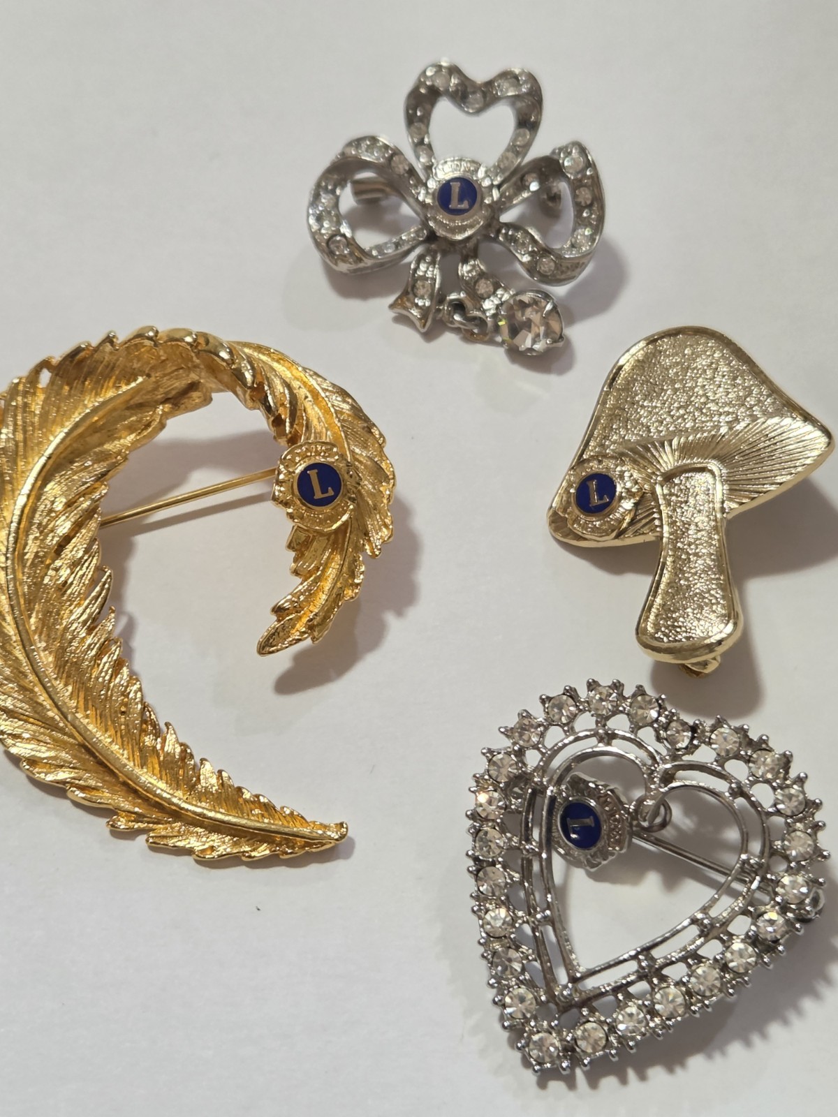 Lot of 4 Vintage Lions Club Brooches - Gold Tone Feather Mushroom -...
