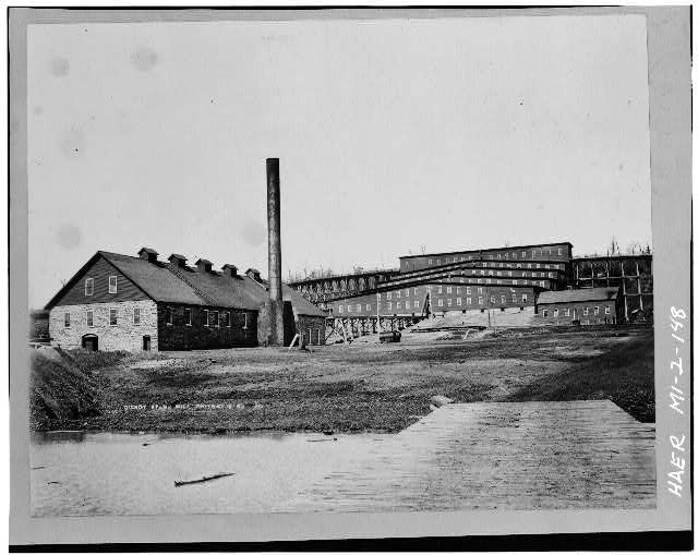 Photo:Hancock Michigan Quincy Mining Co No 1 Mill 1890s Pump Boiler House