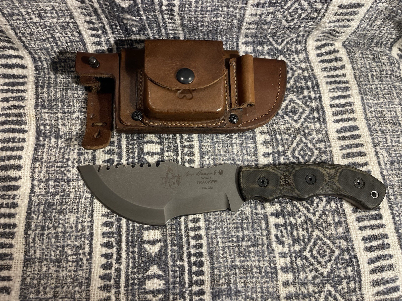 TOPS Tom Brown Tracker #3 – 154CM Stainless – Custom Leather Sheath TOPS Tom Brown Tracker #3 – 154CM Stainless – Custom Leather Sheath
