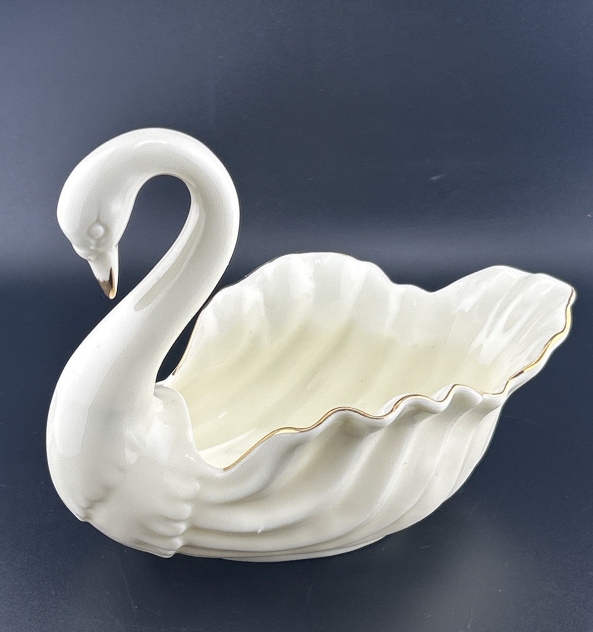 VTG Baum Brothers Formalities Porcelain Swan Figurine Trinket Dish Gold Trim