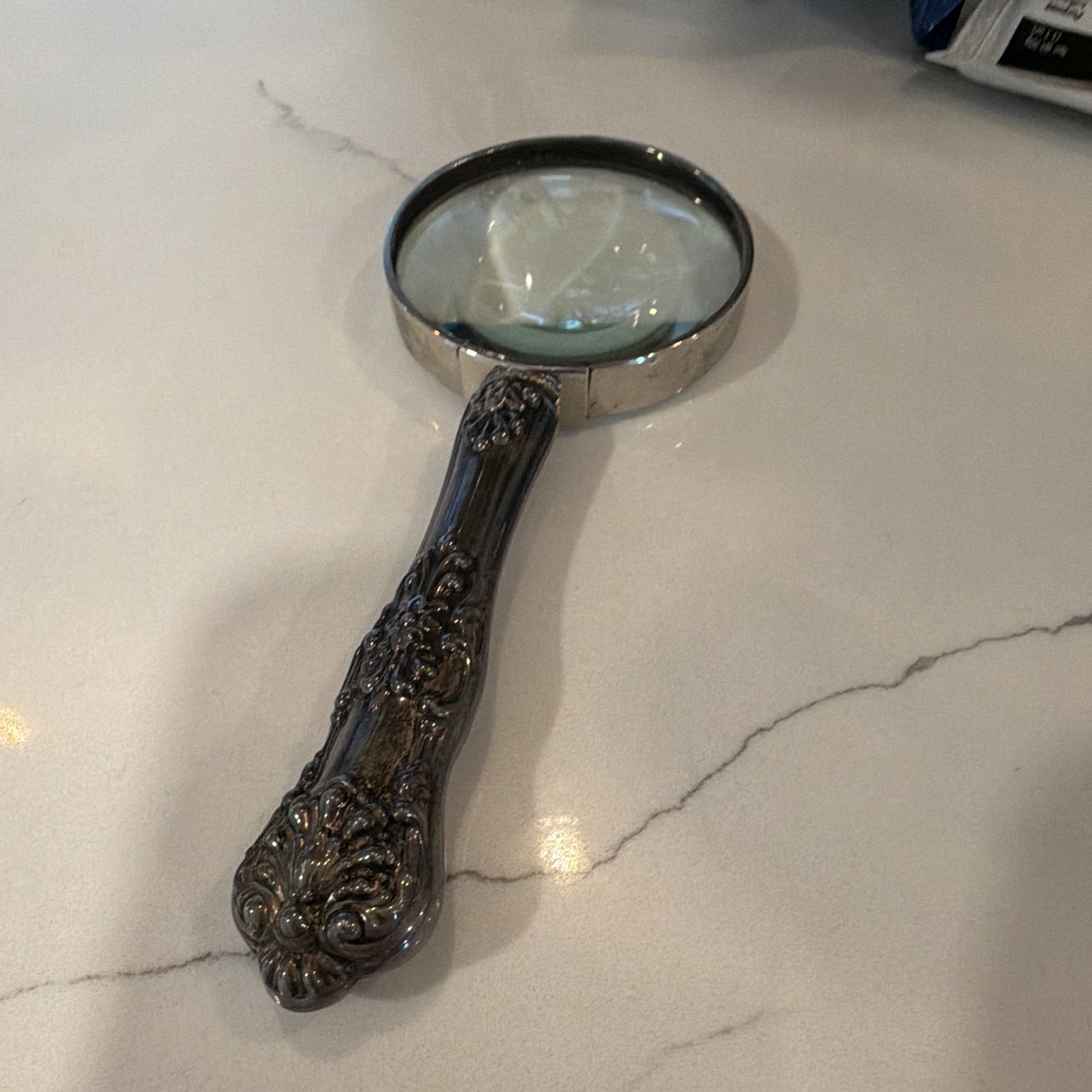 Vintage Ornate Repousse Handle Magnifying Glass Heavy Desk Loupe Silver Tone