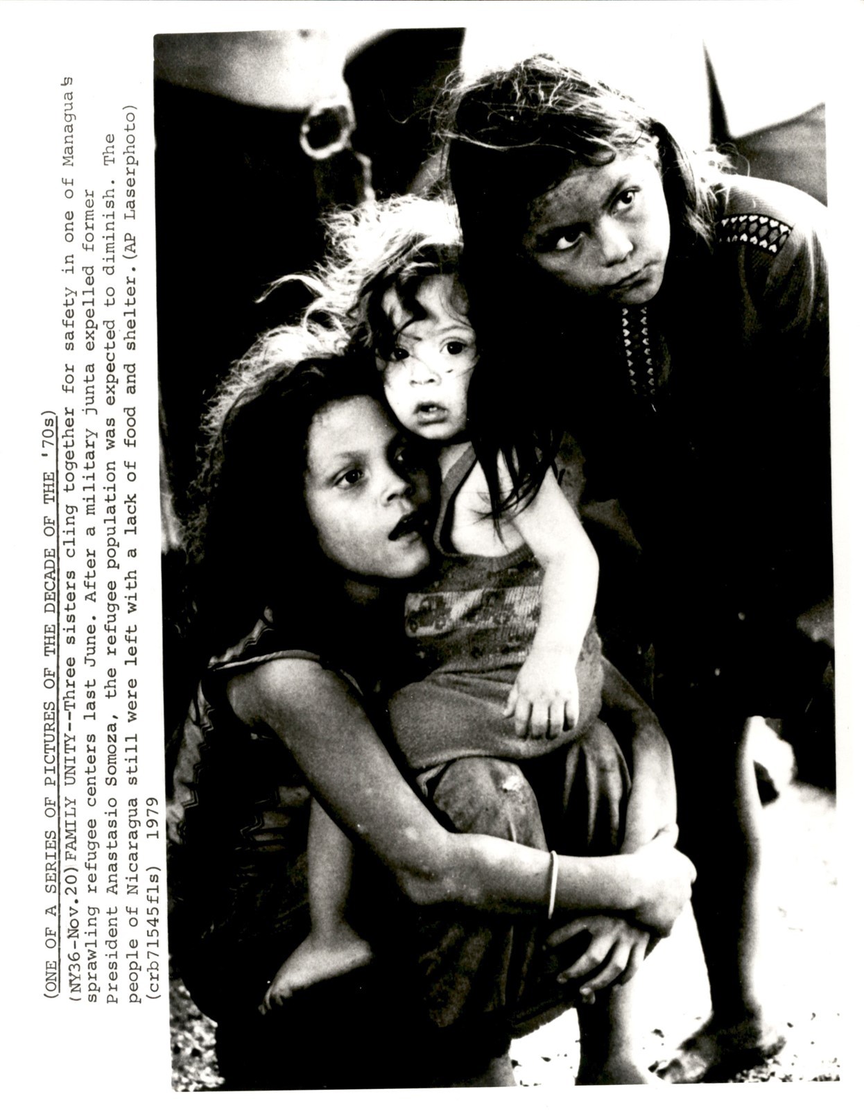 LD401 1979 AP Wire Photo FAMILY UNITY REFUGEE SISTERS IN MANAGUA NICARAGUA LD401 1979 AP Wire Photo FAMILY UNITY REFUGEE SISTERS IN MANAGUA NICARAGUA