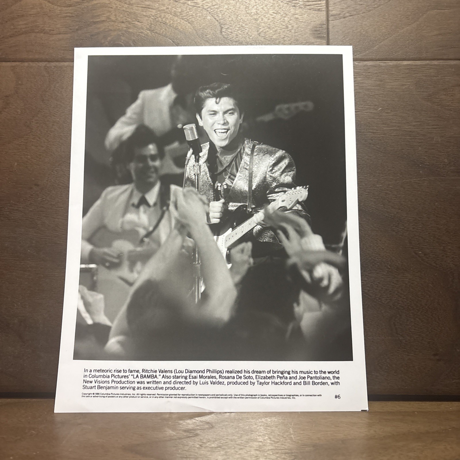 1986 Press Photo Actor Lou Diamond Phillips in 1986 Press Photo Actor Lou Diamond Phillips in