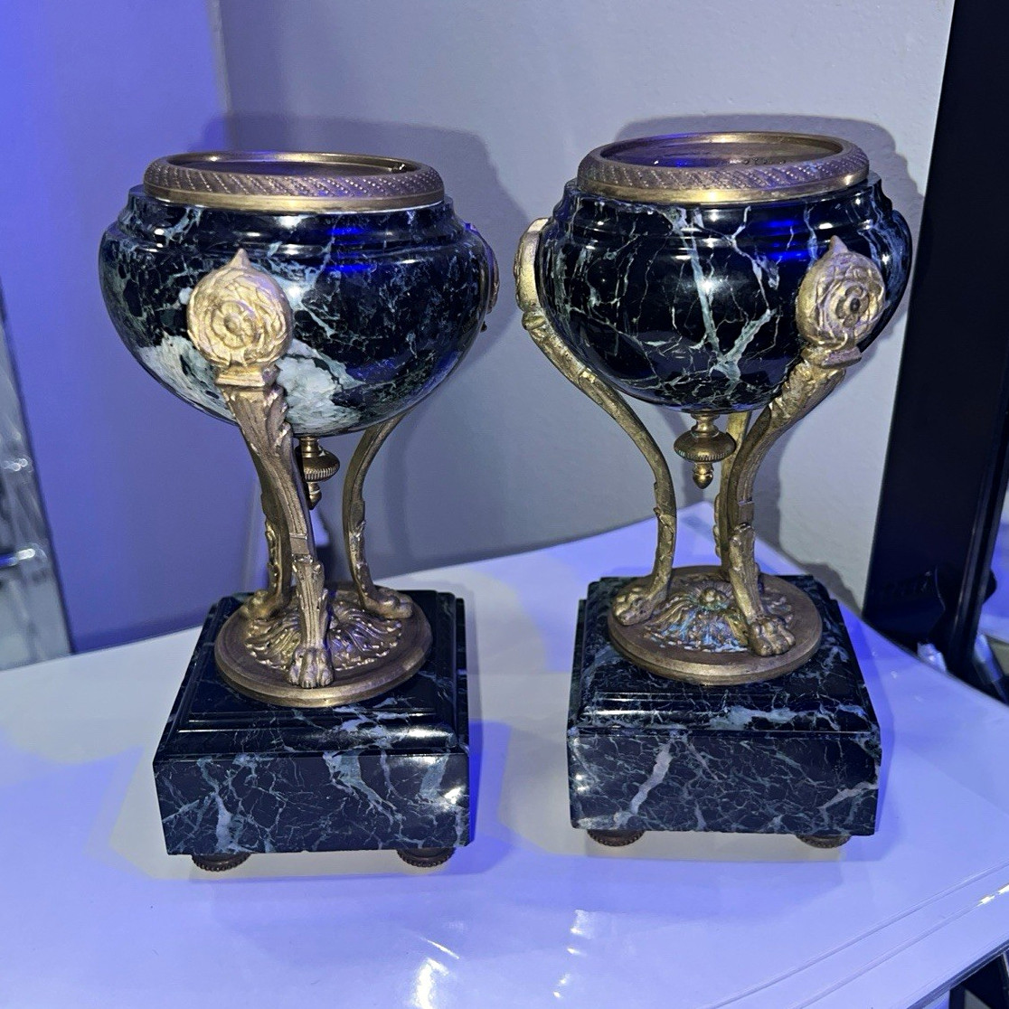 Black marble and brass, with patina, French, Urns, Centerpieces, Decorative Black marble and brass, with patina, French, Urns, Centerpieces, Decorative