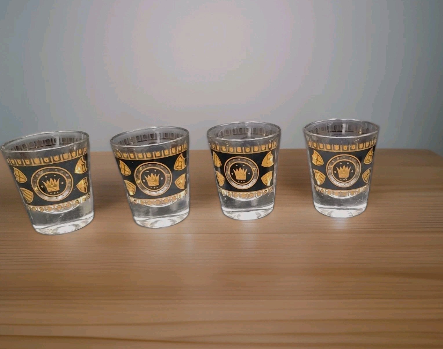 4 Shot Glasses GEORGES BRIARD MCM GOLD Black REGALIA CROWN & SHEILD Mcm 4 Shot Glasses GEORGES BRIARD MCM GOLD Black REGALIA CROWN & SHEILD Mcm