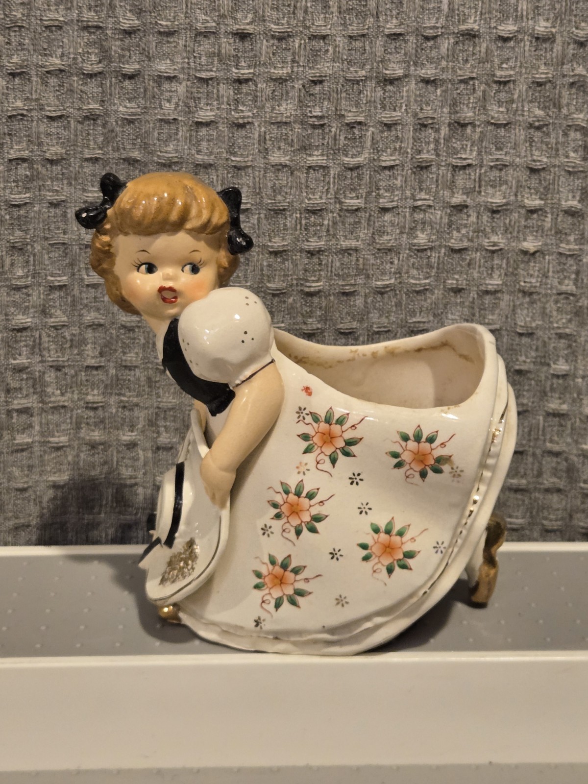 Vintage Royal Sealy Japan Girl With Bonnet Planter Mid Century Ceramic Figurine 