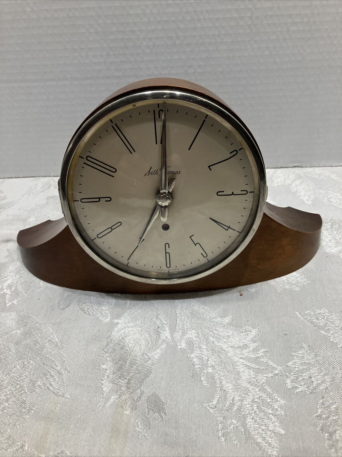 Vintage Seth Thomas Dynaire - Electric Shelf Mantle Clock WORKS
