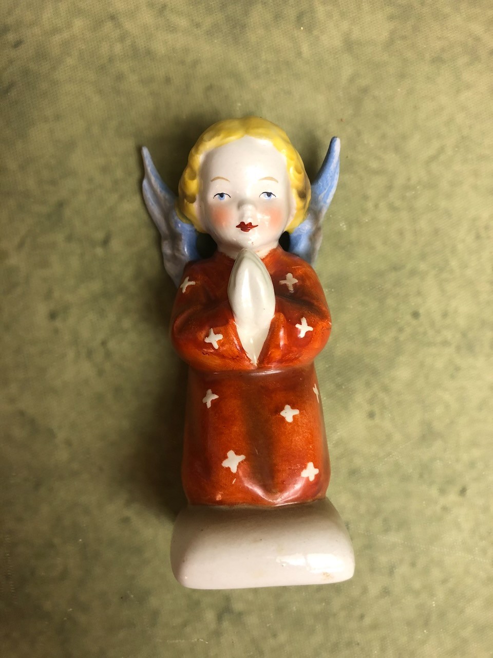 RARE Vintage Goebel / Hummel Praying Angel Red Robe Blue Wings Blonde (1923) RARE Vintage Goebel / Hummel Praying Angel Red Robe Blue Wings Blonde (1923)
