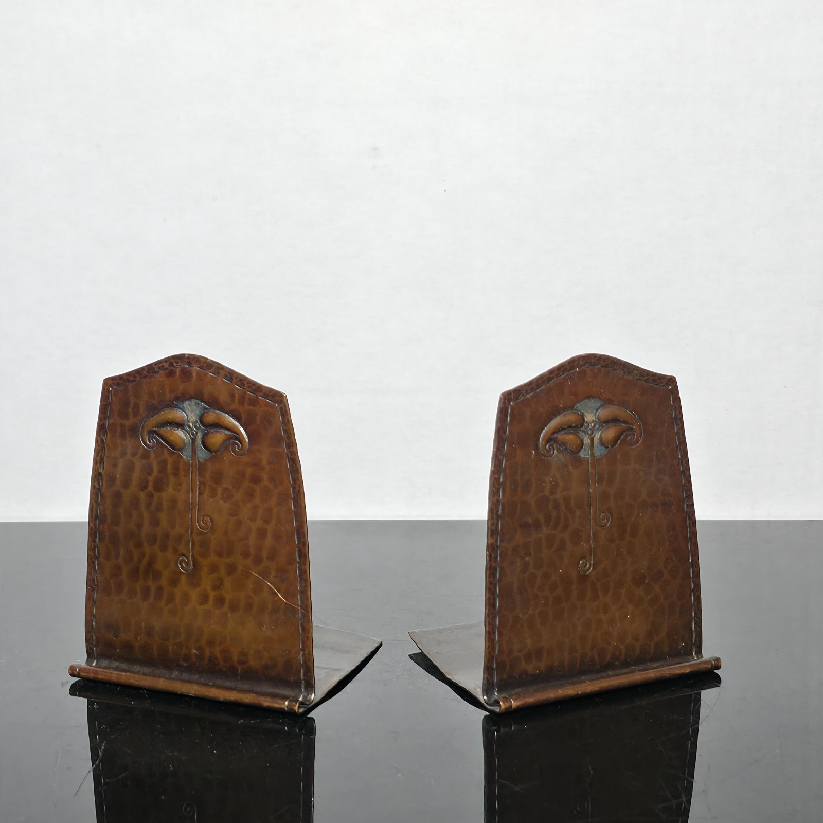 Antique Roycroft Hammered Copper Bookends Arts & Crafts Floral c1910 Signed Antique Roycroft Hammered Copper Bookends Arts & Crafts Floral c1910 Signed