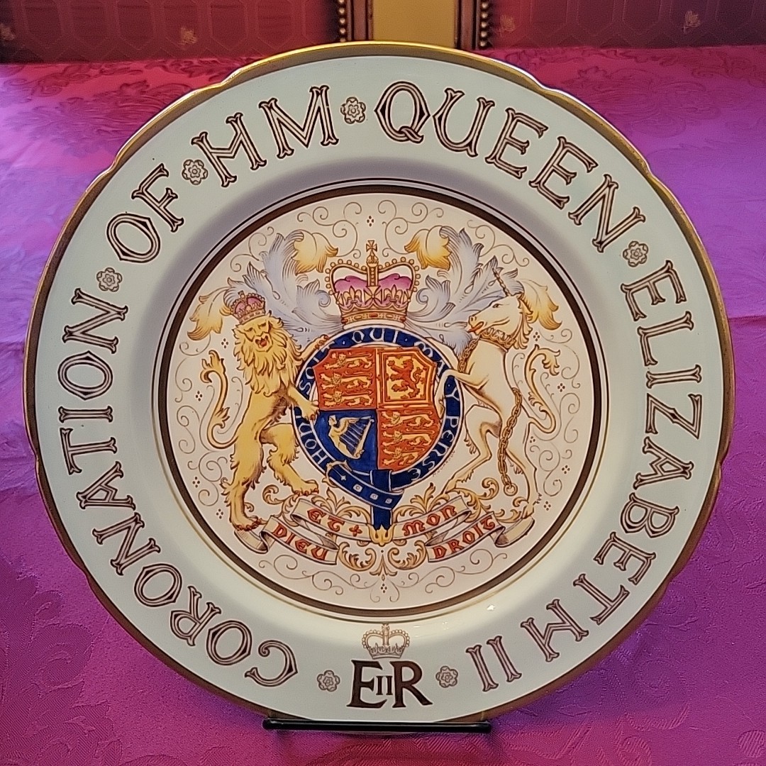 VTG Queen Elizabeth II Coronation 1953 Paragon Plate 10 5/8\
