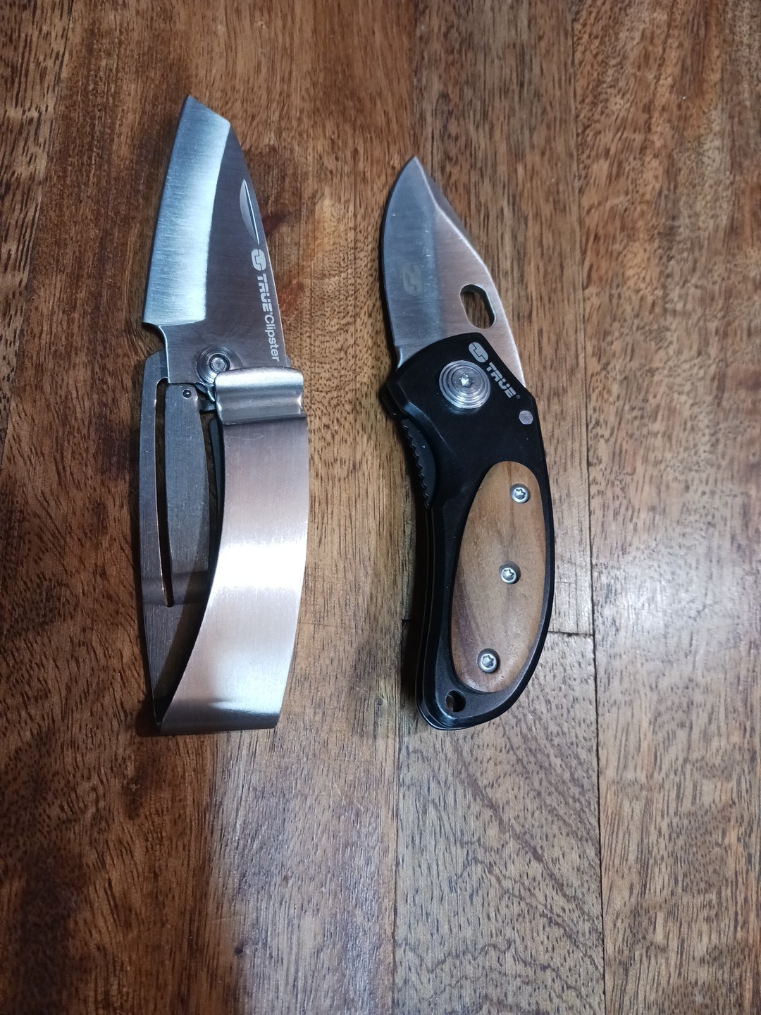 (2) True Utility Knives -\