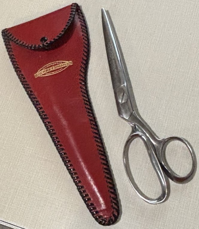 Vintage Craftsman 5213 Stainless Steel Pinking Shears Scissors w/ Leather Case Vintage Craftsman 5213 Stainless Steel Pinking Shears Scissors w/ Leather Case