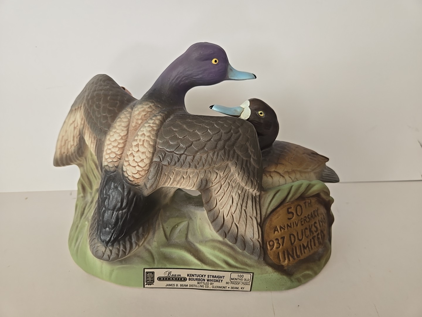Vintage 1987,Jim Beam, Decanter , Ducks Unlimited , 50 TH Anniversary Vintage 1987,Jim Beam, Decanter , Ducks Unlimited , 50 TH Anniversary