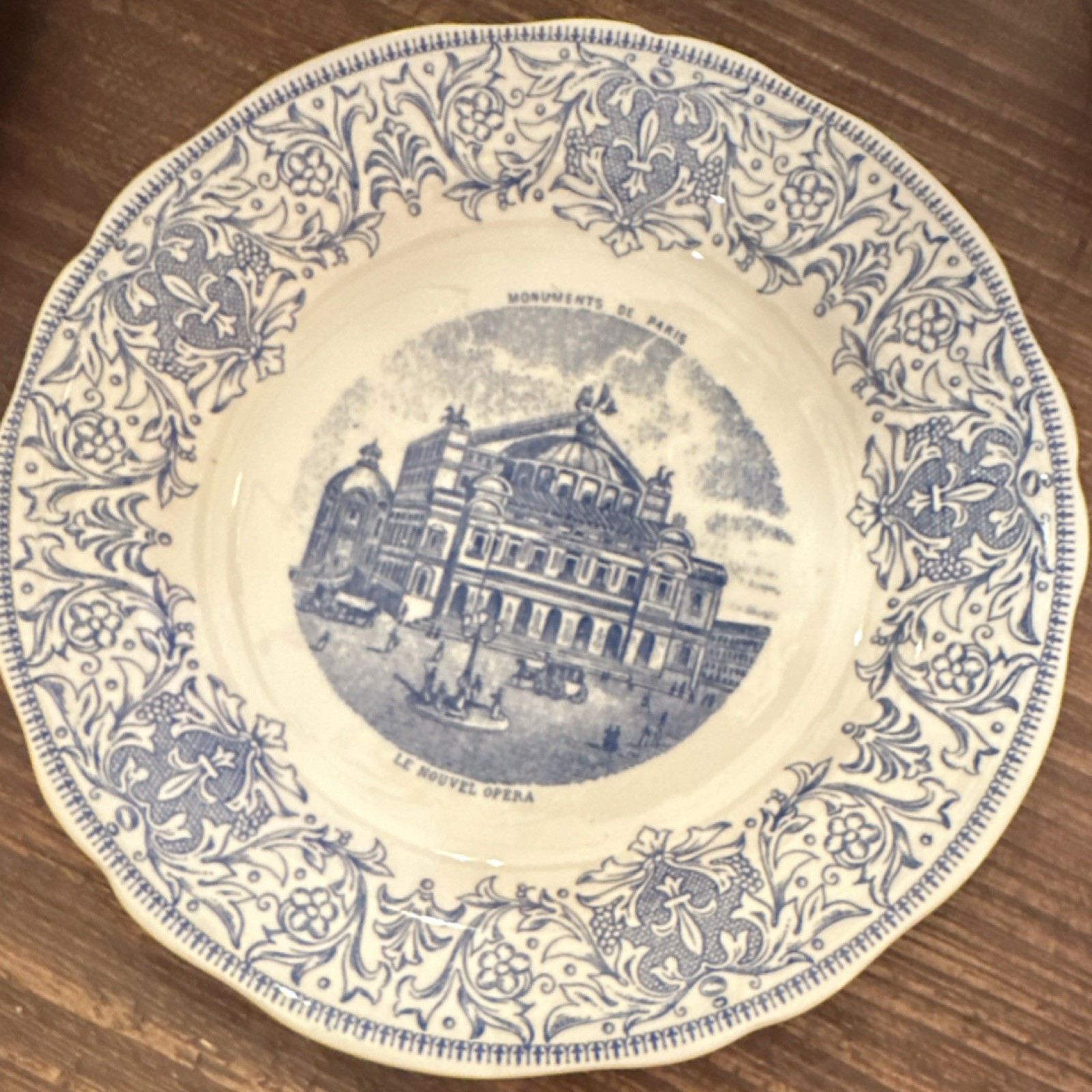 Gien Monuments de Paris Le Nouvel Opera Collector Plate Blue White Ceramic