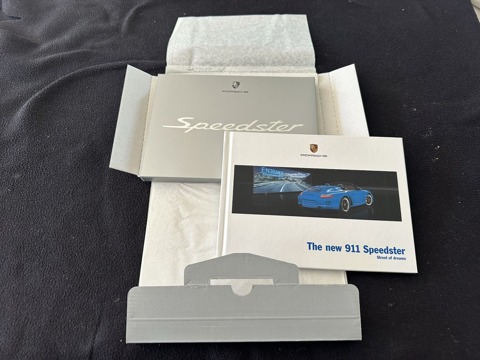 2011 Porsche 911 Speedster Hardcover Brochure in Limited Edition Catalog Box 997