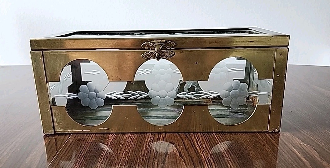 Vintage Du Vonn Collection Brass Trinket Box, Rare 10\ Vintage Du Vonn Collection Brass Trinket Box, Rare 10\