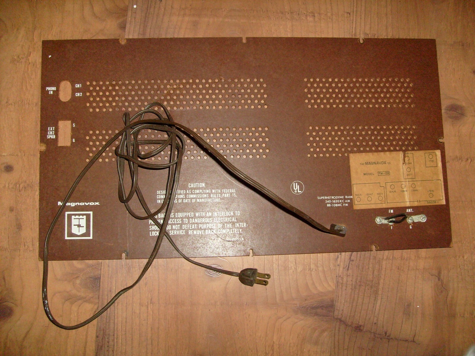 Magnavox tube Radio 2FMO28 Penthouse Rear Back Cover and cord