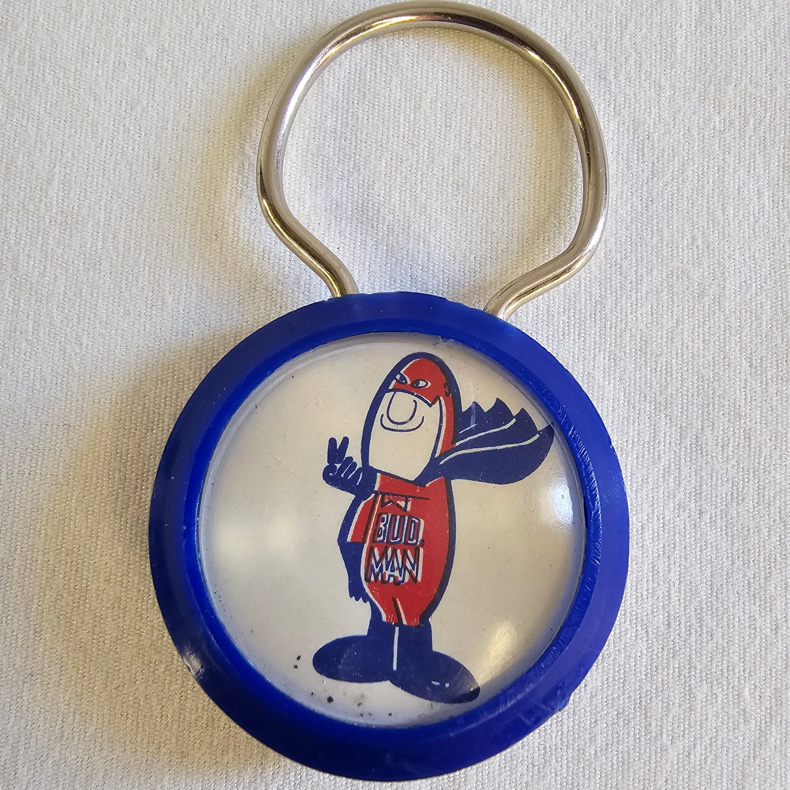 Budweiser Bud Man Keychain Tag Vintage 70s Beer Collectable Peace Sign DrinkHero Budweiser Bud Man Keychain Tag Vintage 70s Beer Collectable Peace Sign DrinkHero