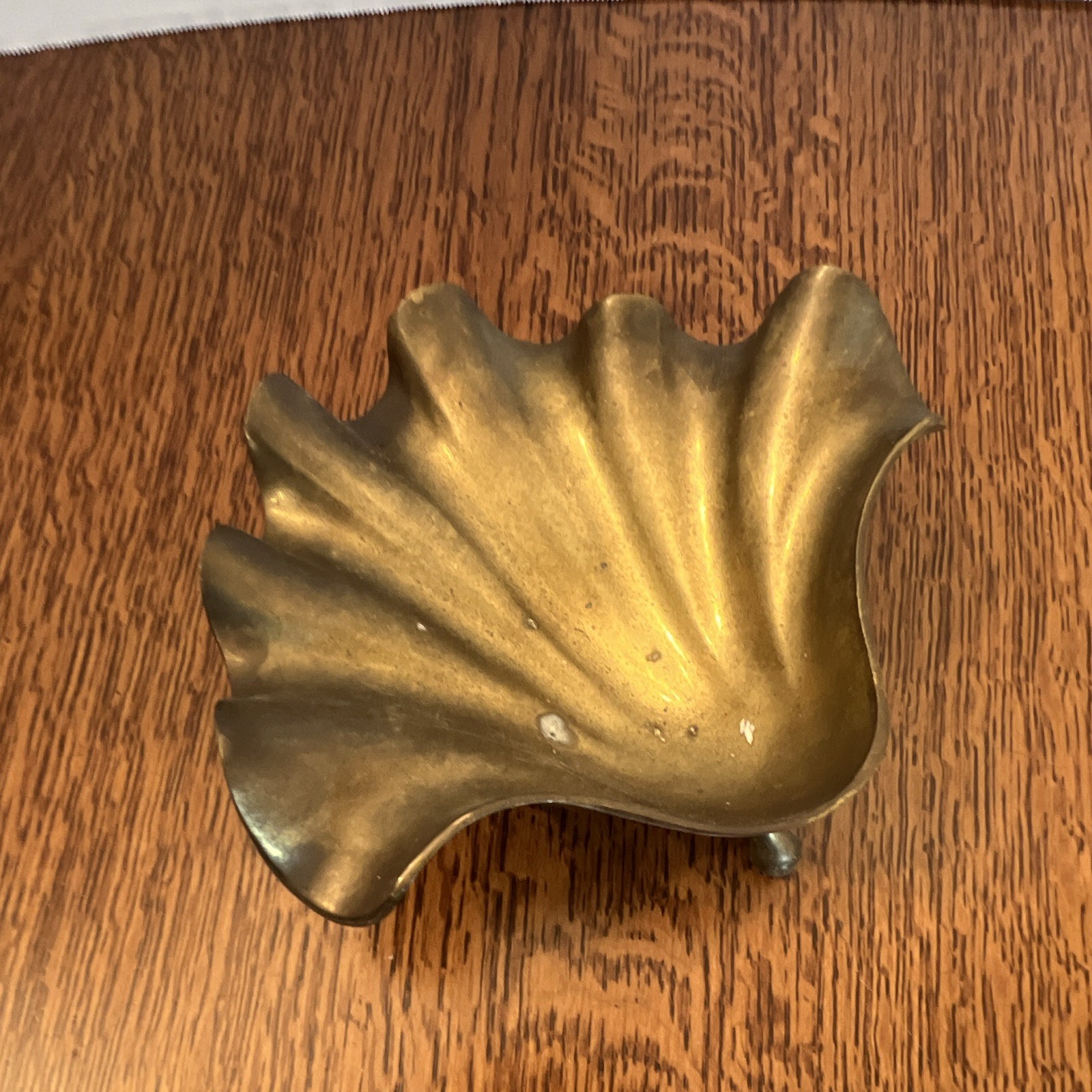 Vintage Brass Clam Shell Trinket Dish With Patina Vintage Brass Clam Shell Trinket Dish With Patina