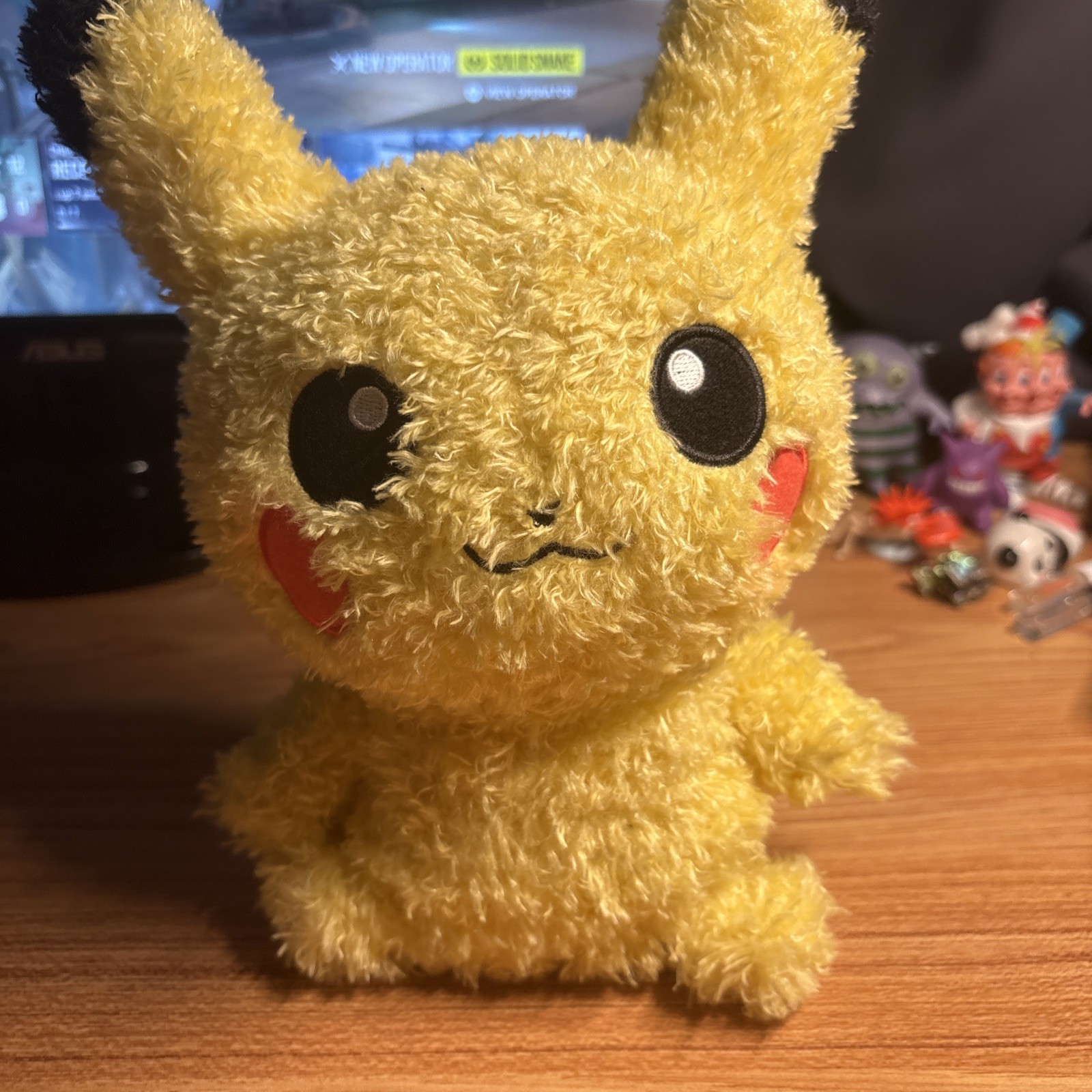 Pokemon Fluffy Pikachu Mascot Stuffed toy / Pocket Monster Plush Doll