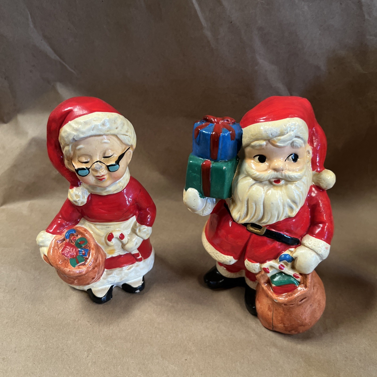 Vintage Ardco Japan Santa Mrs Claus Chalkware Figurines 1978 Hand Painted Set Vintage Ardco Japan Santa Mrs Claus Chalkware Figurines 1978 Hand Painted Set