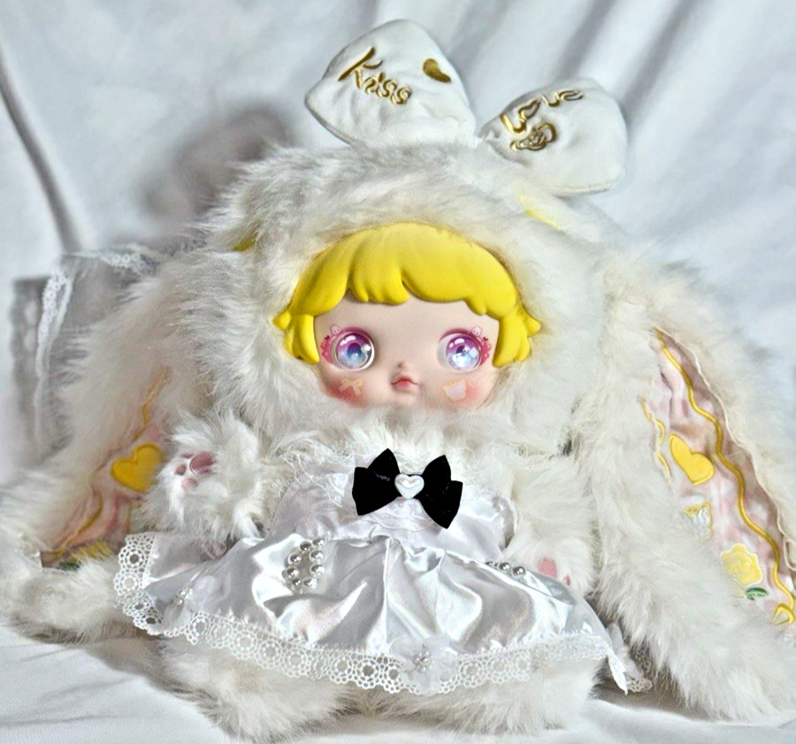 Micoco 600% Lolita Dream Garden Plush – The Swan\'s Love - w/card no box Micoco 600% Lolita Dream Garden Plush – The Swan\'s Love - w/card no box